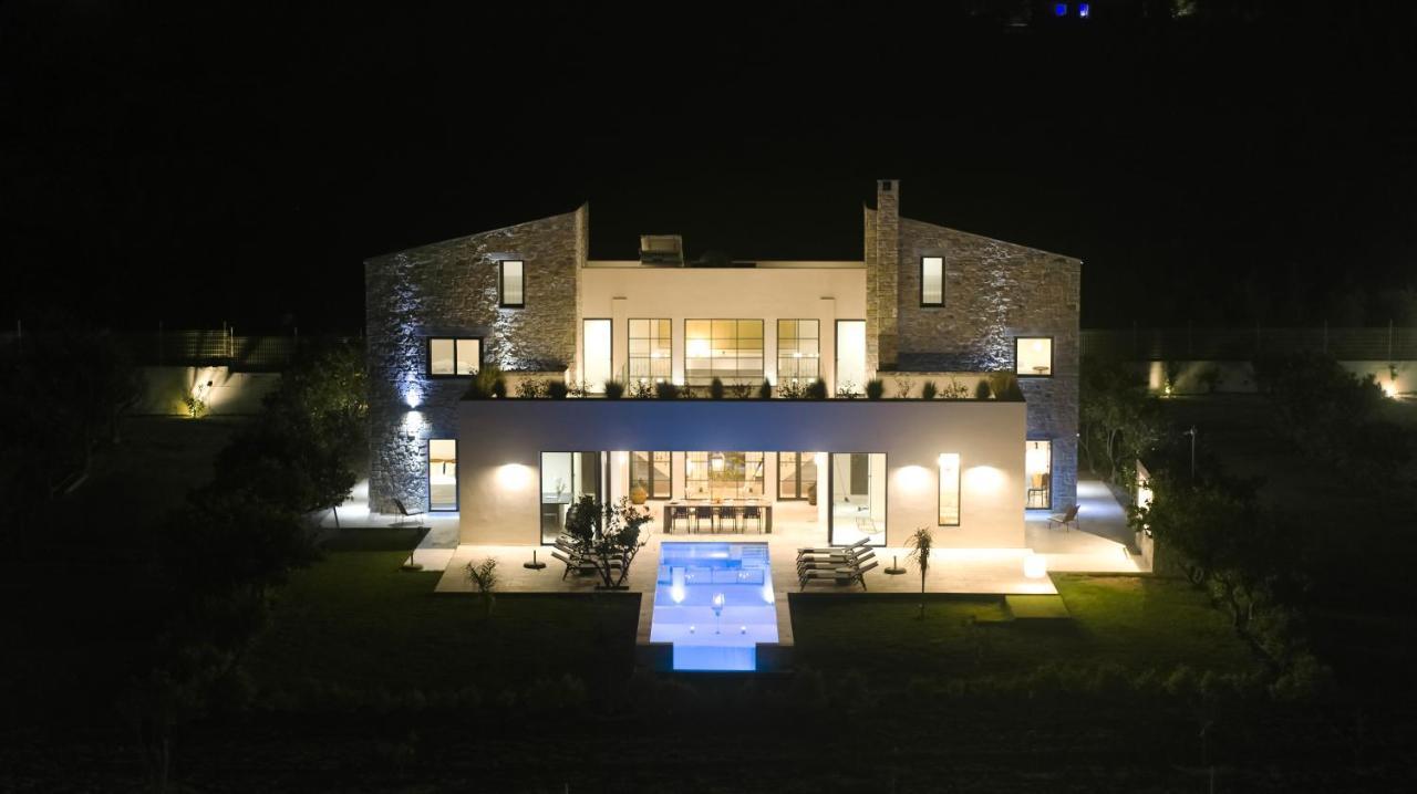 Citrus Grove Luxury Villas Szkaléta Kültér fotó